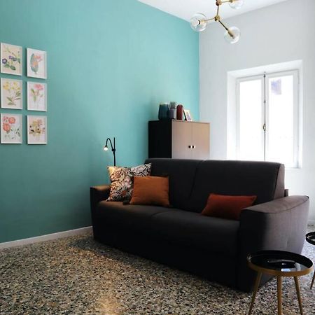 La Casa In Via Della Torre Apartment Modena Luaran gambar