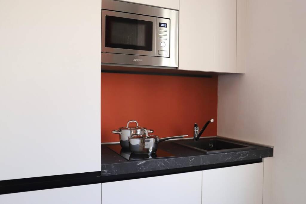 La Casa In Via Della Torre Apartment Modena Luaran gambar